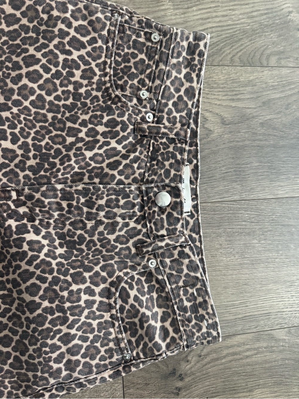 NWT Madewell the Darted Barrel Leg Leopard Cheetah Jeans Ankle Pants 23 24 - Picture 6 of 10